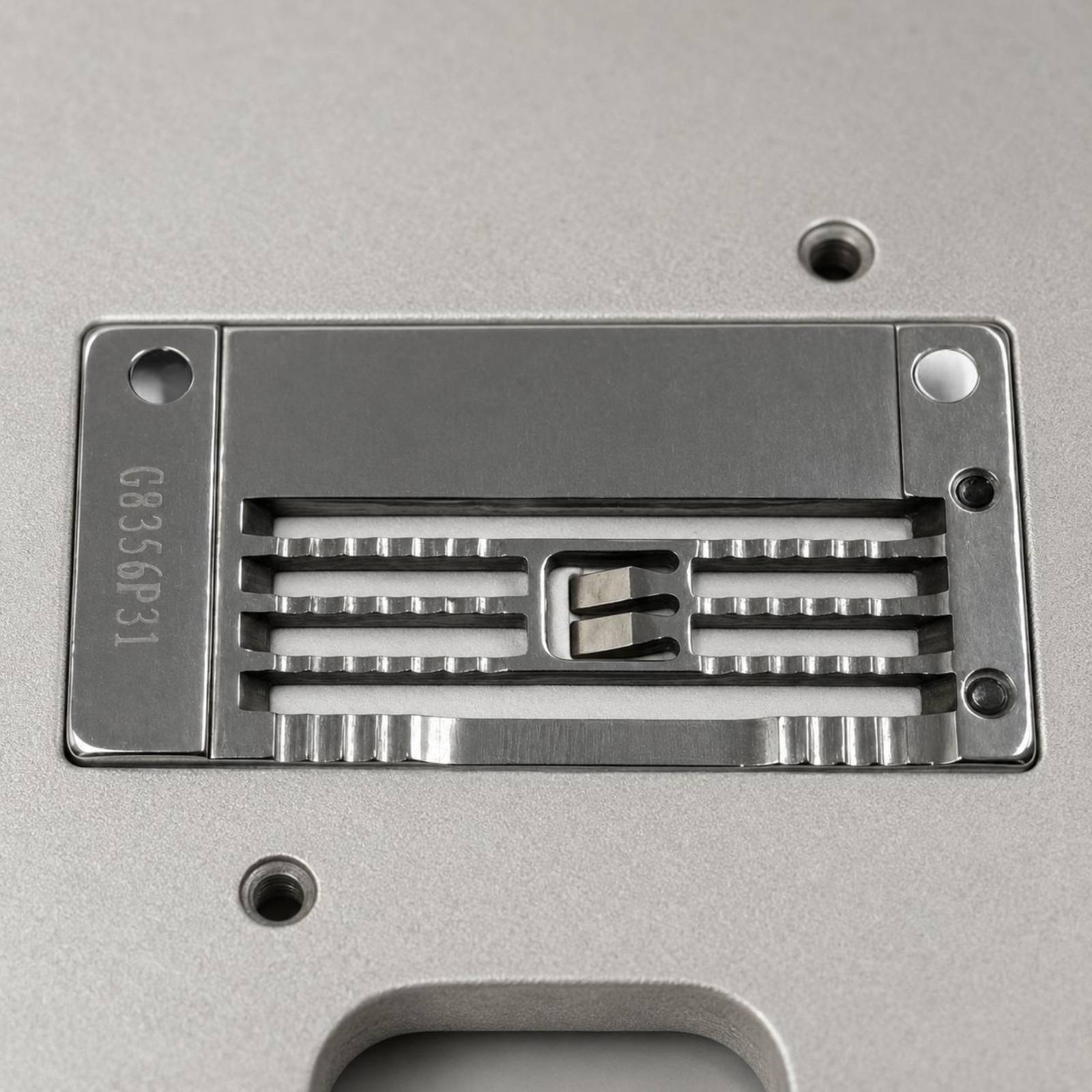 Overlock Needle Plate Industri - Sewing Industry ulasan dan harga