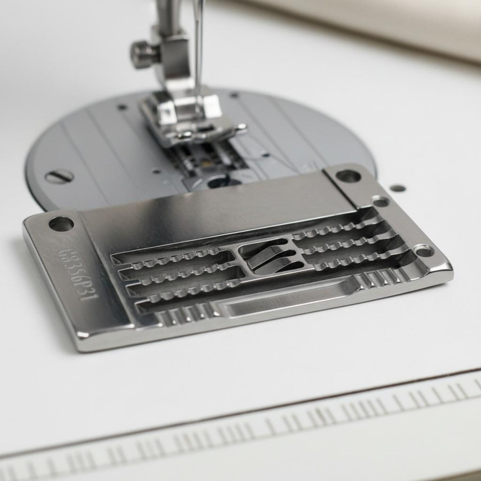 Overlock Needle Plate Industri - Sewing Industry ulasan dan harga