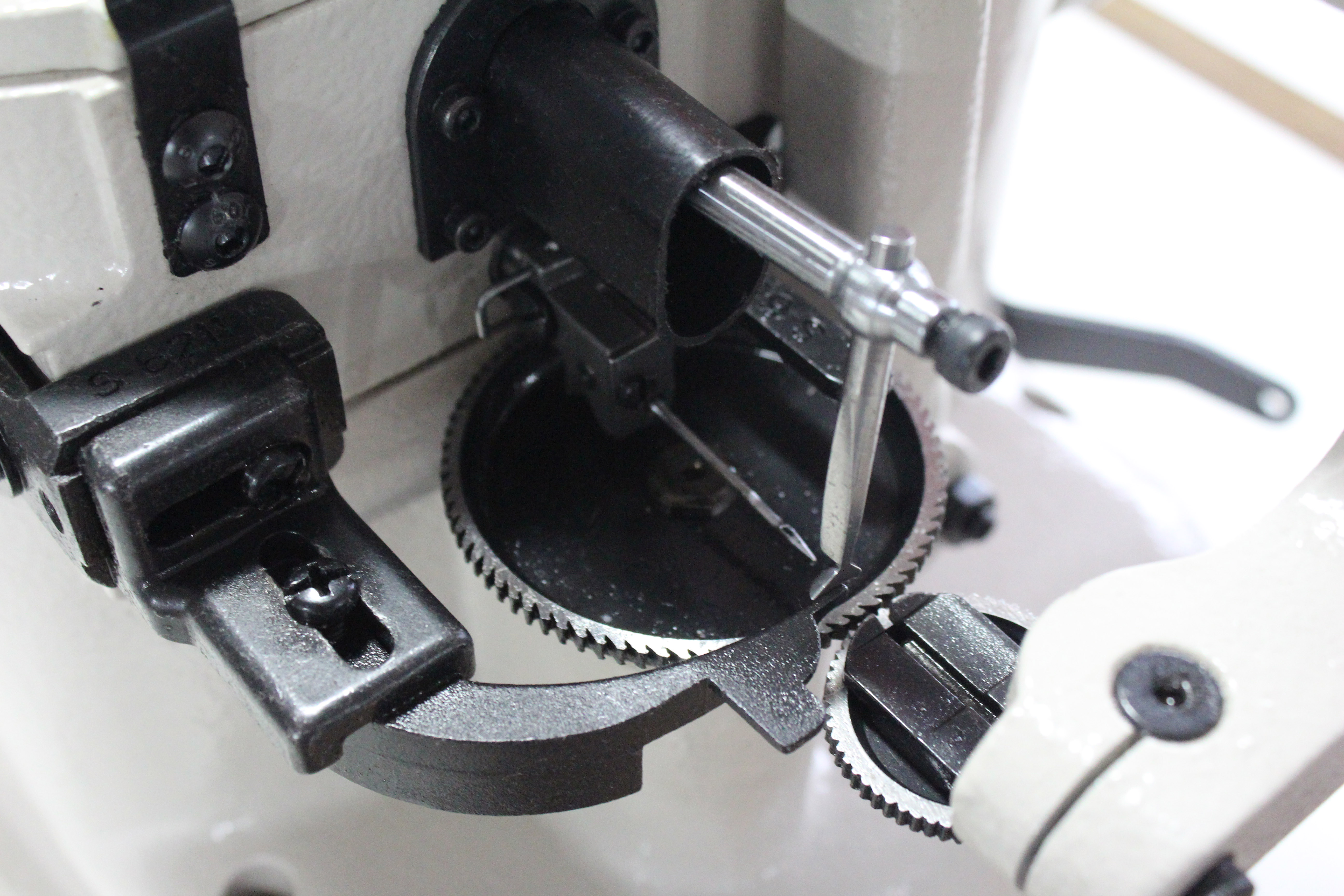 SI-600 Industrial Overseam Sew - Sewing Industry ulasan dan harga